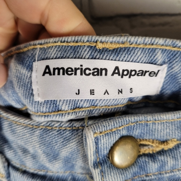 AMERICAN APPAREL | exposed button fly short denim jean shorts - Picture 3 of 7